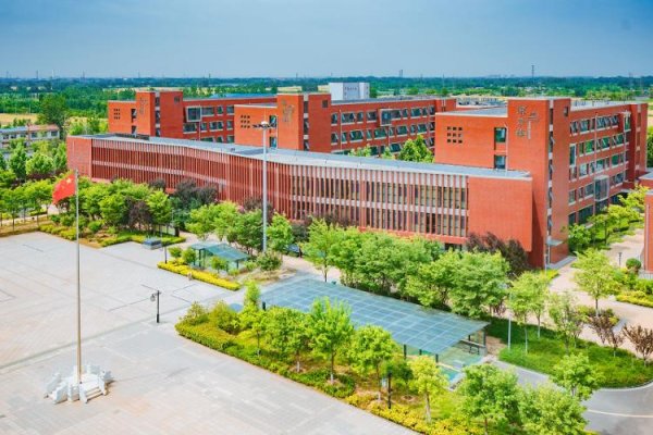涌融优配 济阳闻韶中学：全面提升教育品位，为多所国内著名高校优秀生源基地